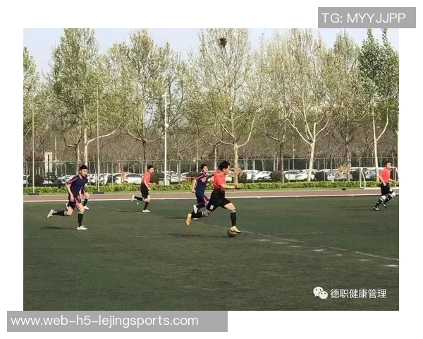 足球明星职业生涯的长短与健康管理和训练方式的关系探讨